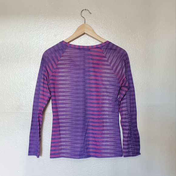 PrAna Long Sleeve Baseball Shirt in Purple Amethyst Geometric Geo Print Women's - Picture 4 of 4